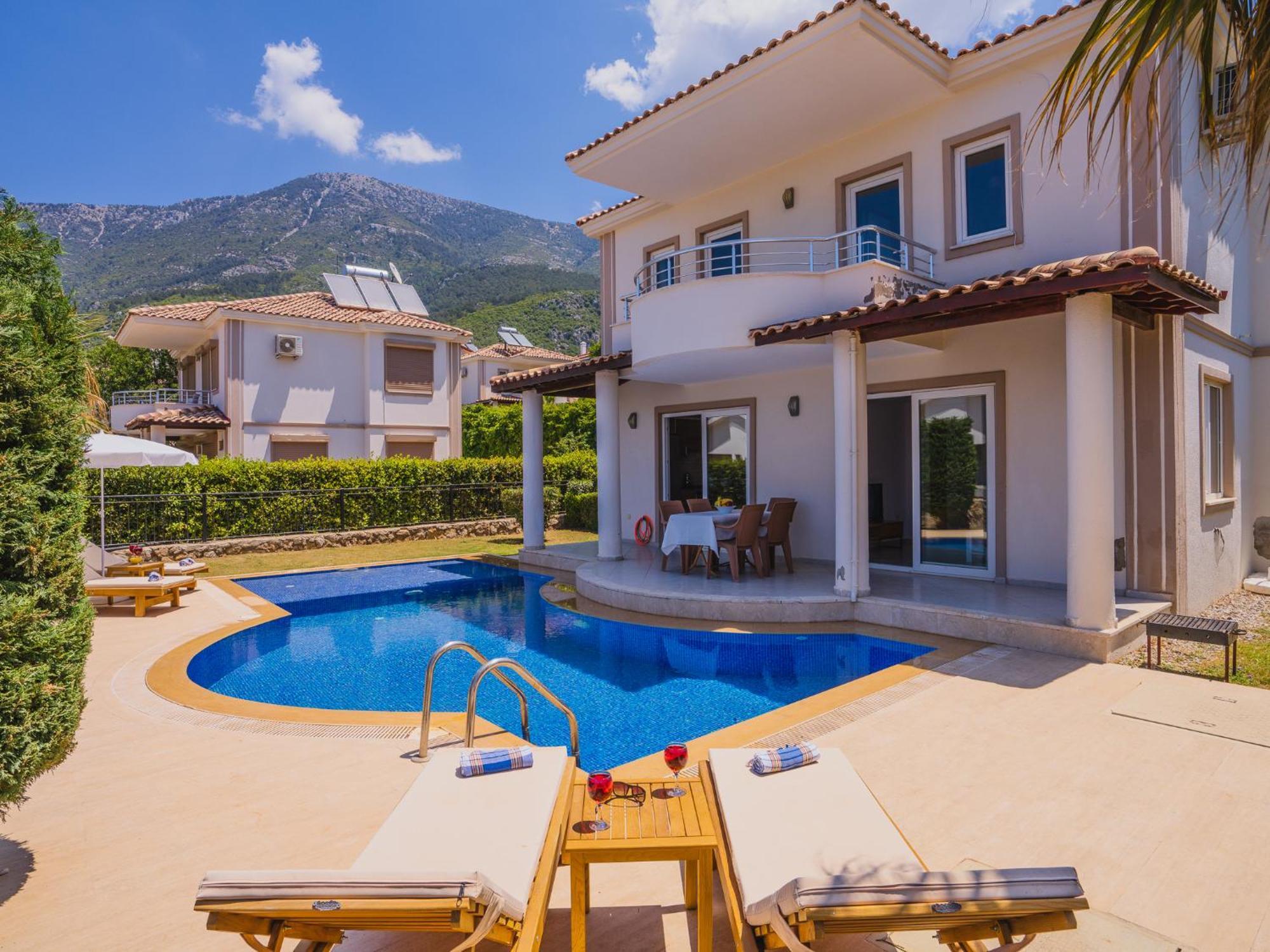 Hanel Life Royale 15 Villa With Private Pool Фетие Екстериор снимка