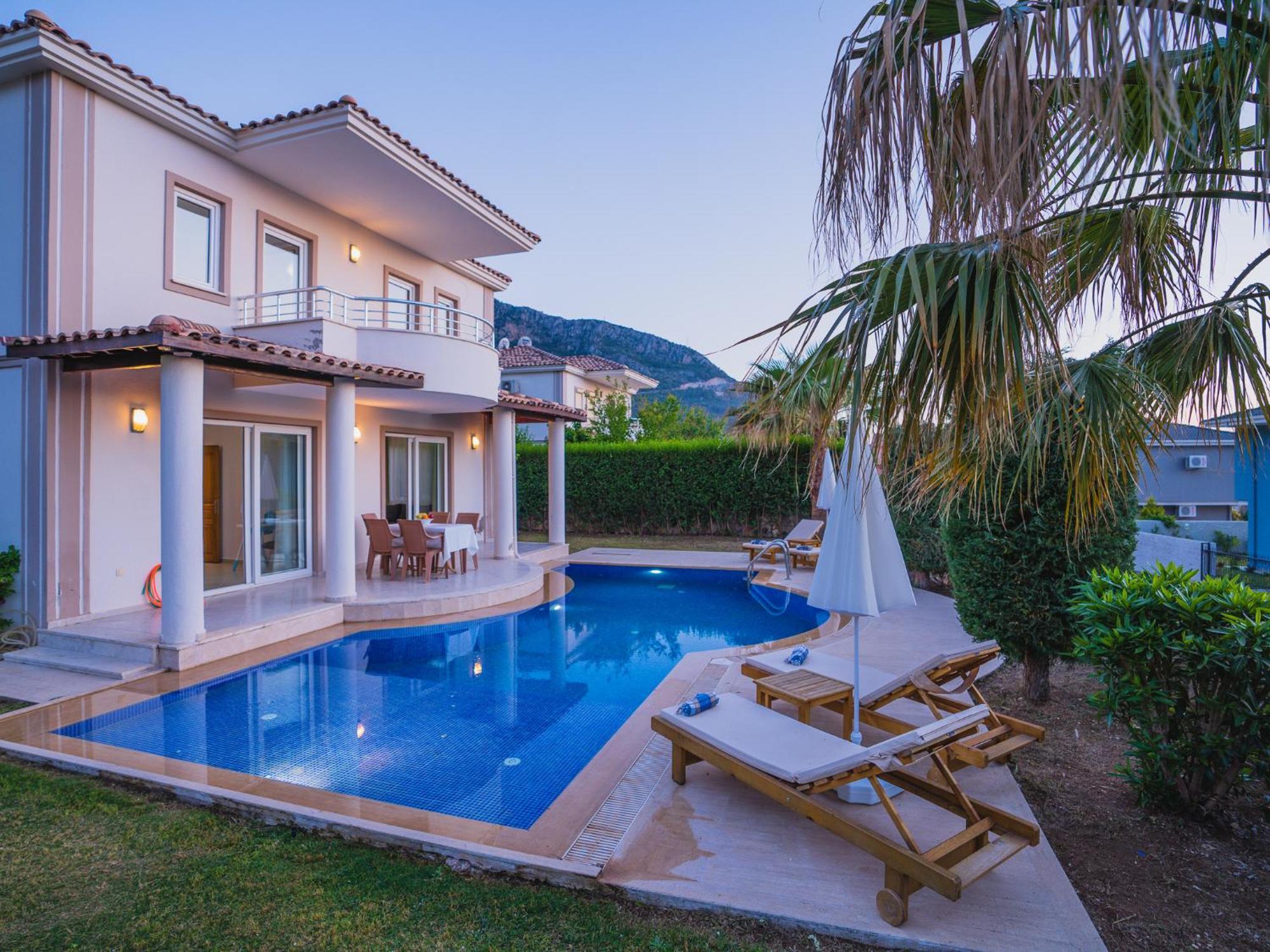 Hanel Life Royale 15 Villa With Private Pool Фетие Екстериор снимка